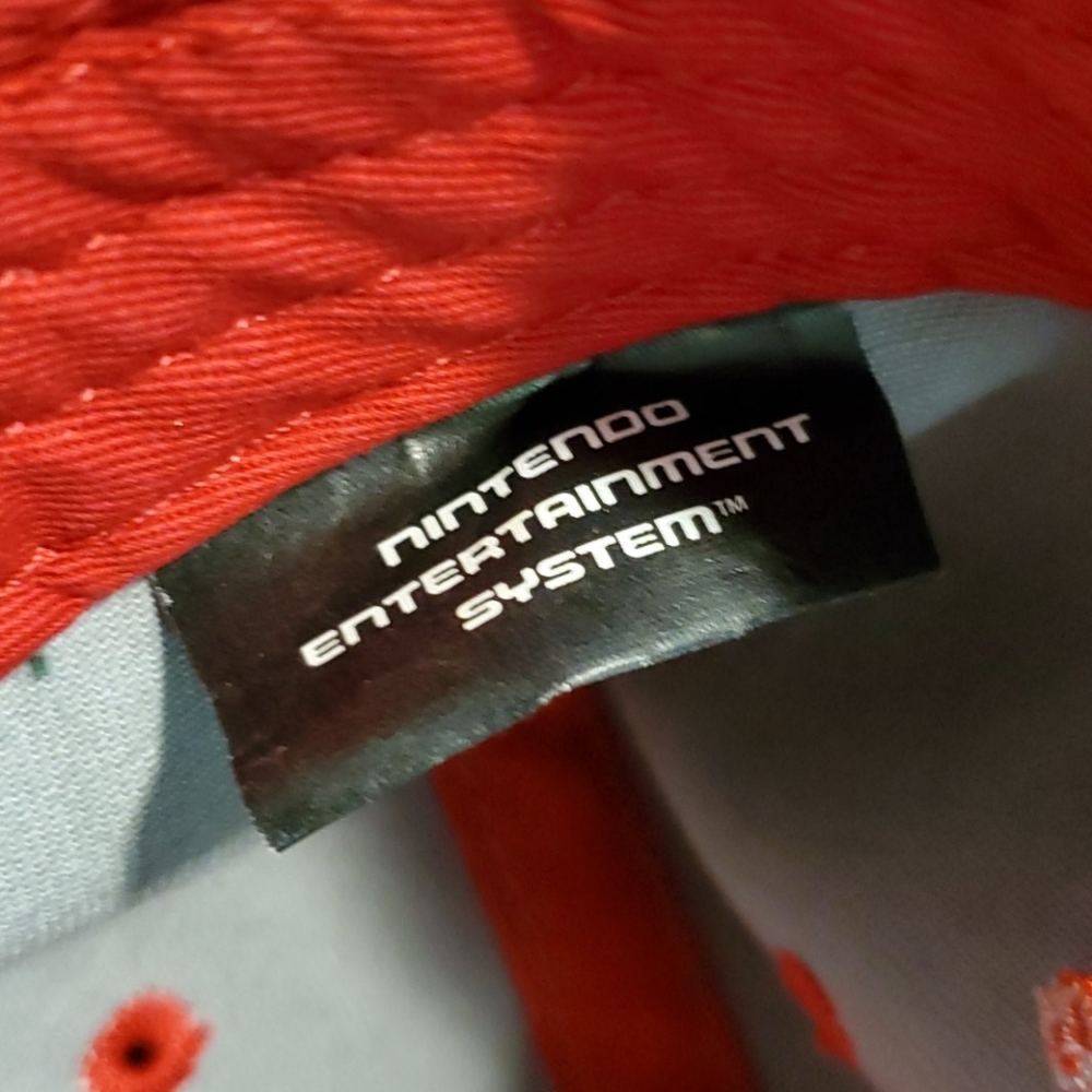 Nintendo Entertainment System Snapback Cap - Picture 7 of 8